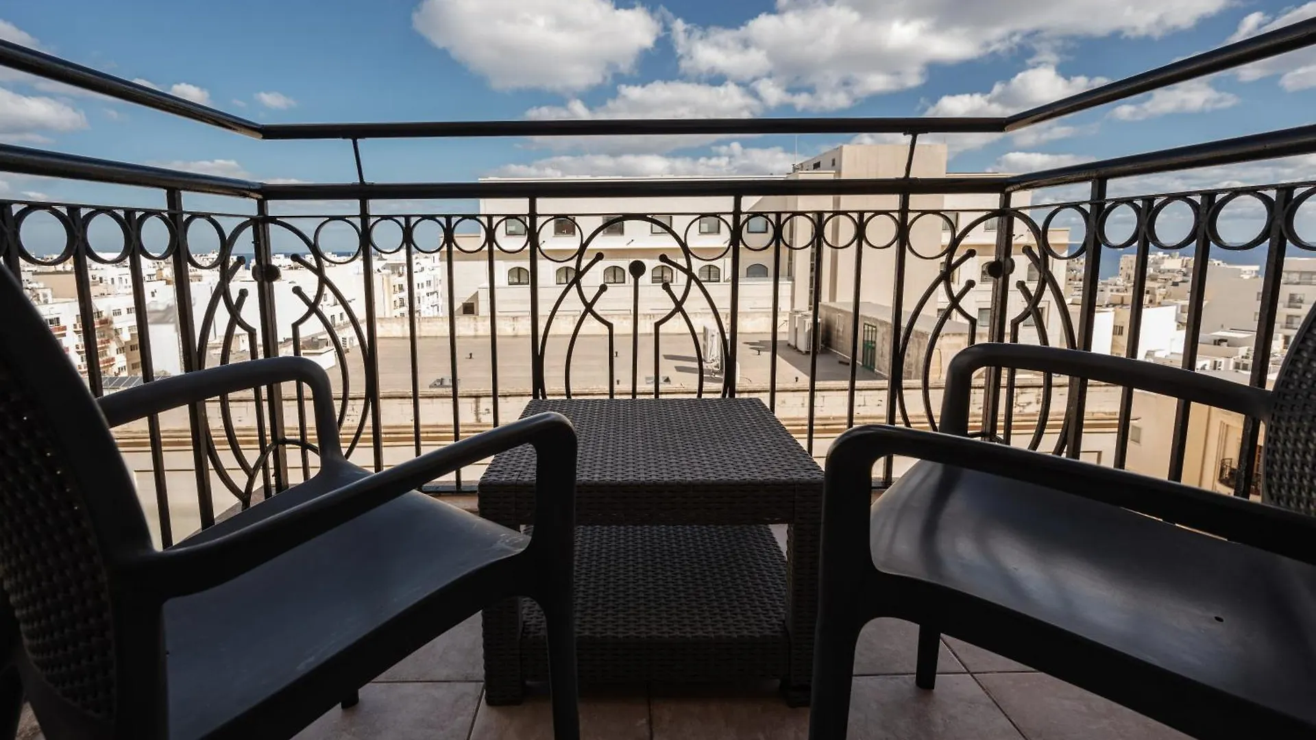 Ax The Victoria Hotel Sliema